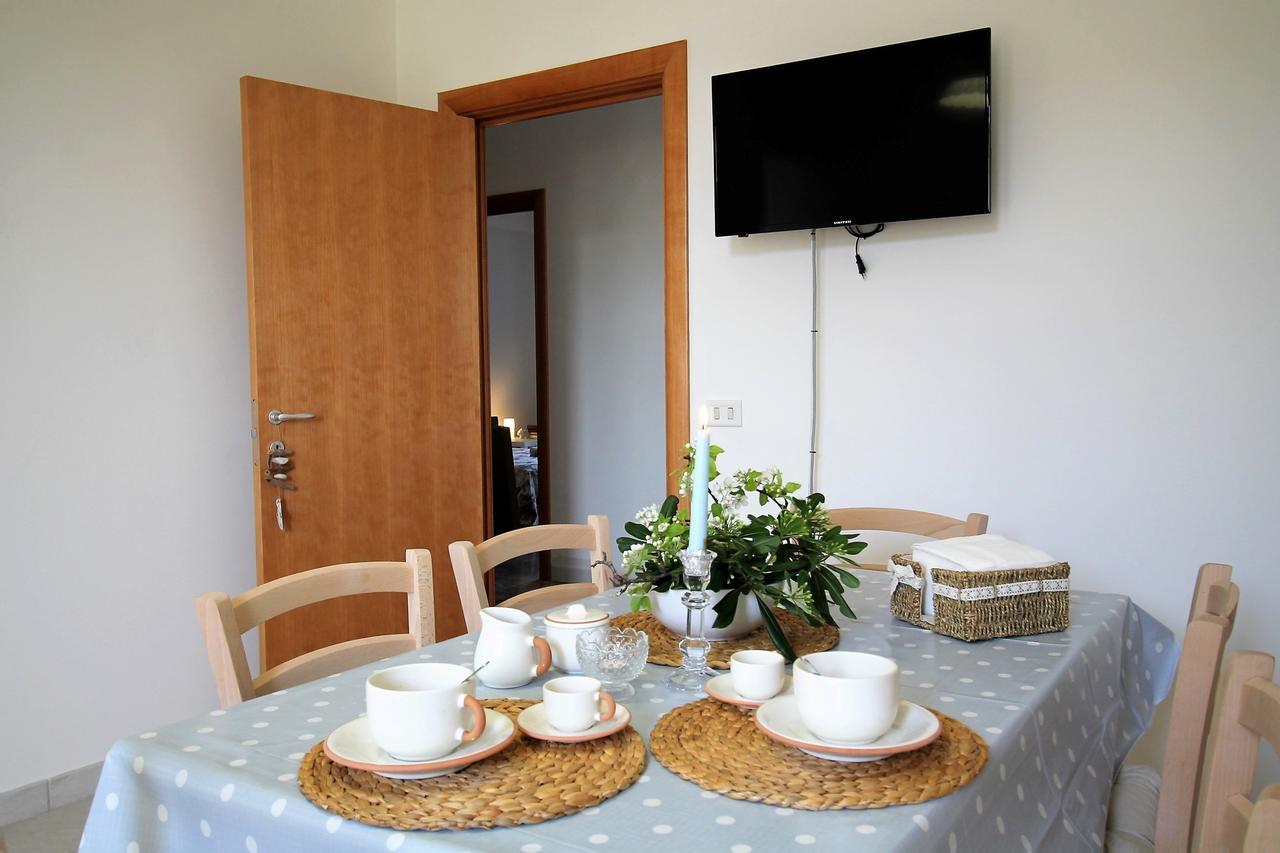 A Casa Di Emy By Holiday World Pulsano Exterior foto